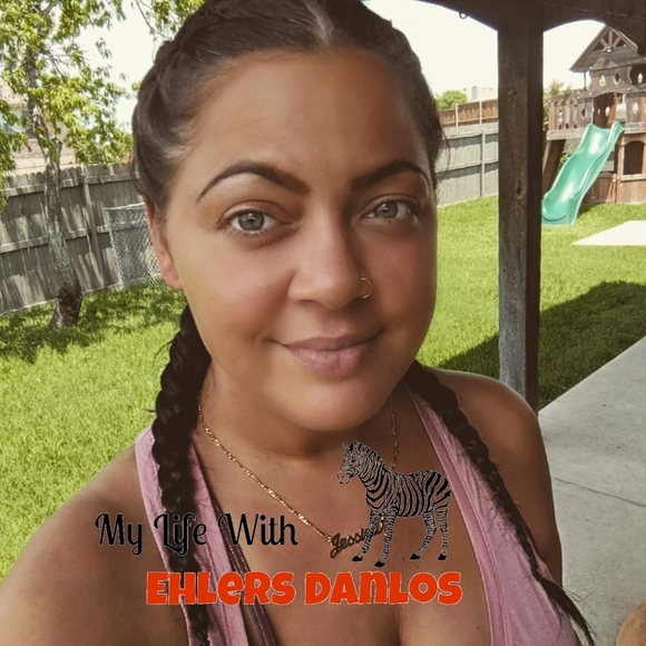 Meet your Posher, Jessica - Picture 1 of 1